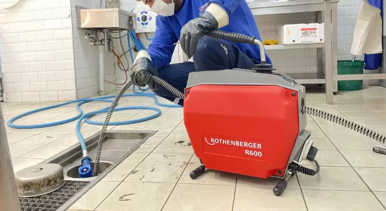 Kartal Tesisatci Gider Klozet Açma 